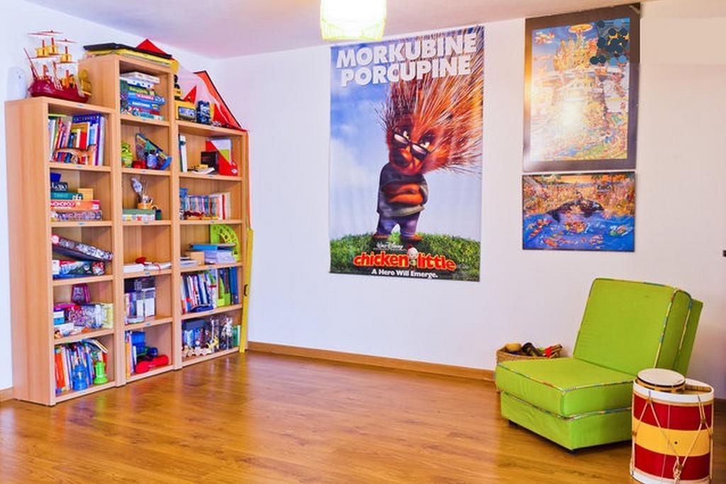 Coloured Studio FAO Dış mekan fotoğraf